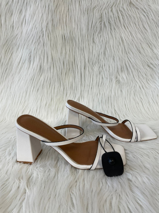 Sandals Heels Block By Gabrielle Union Size: 8