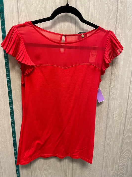 Red Top Short Sleeve Express, Size M