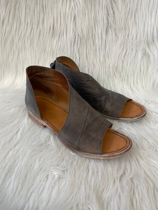 Brown Shoes Flats Free People, Size 8.5