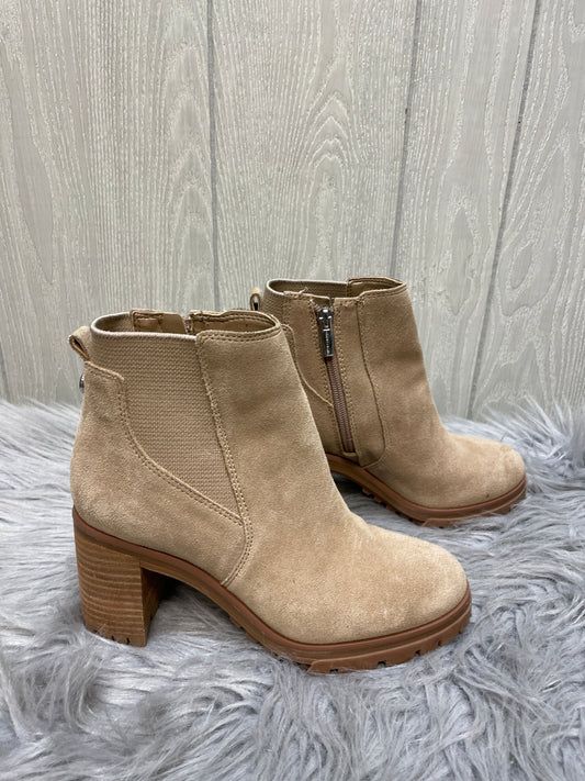 Boots Ankle Heels By Vince Camuto In Tan, Size: 6.5