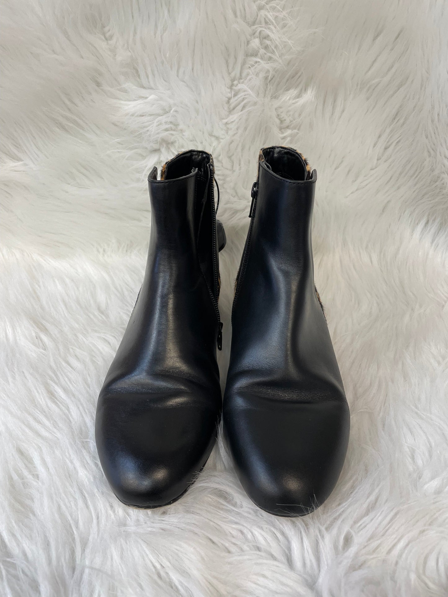 Boots Designer By Michael Kors In Black, Size: 8