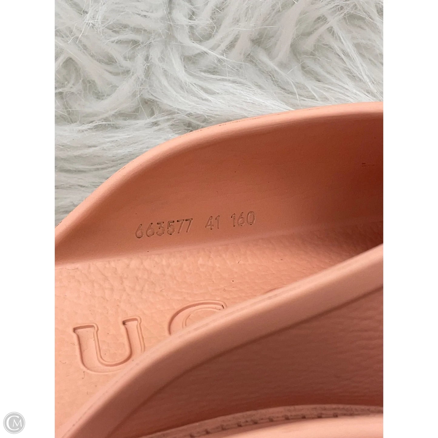 Shoes Luxury Designer By Gucci In Pink, Size: 11