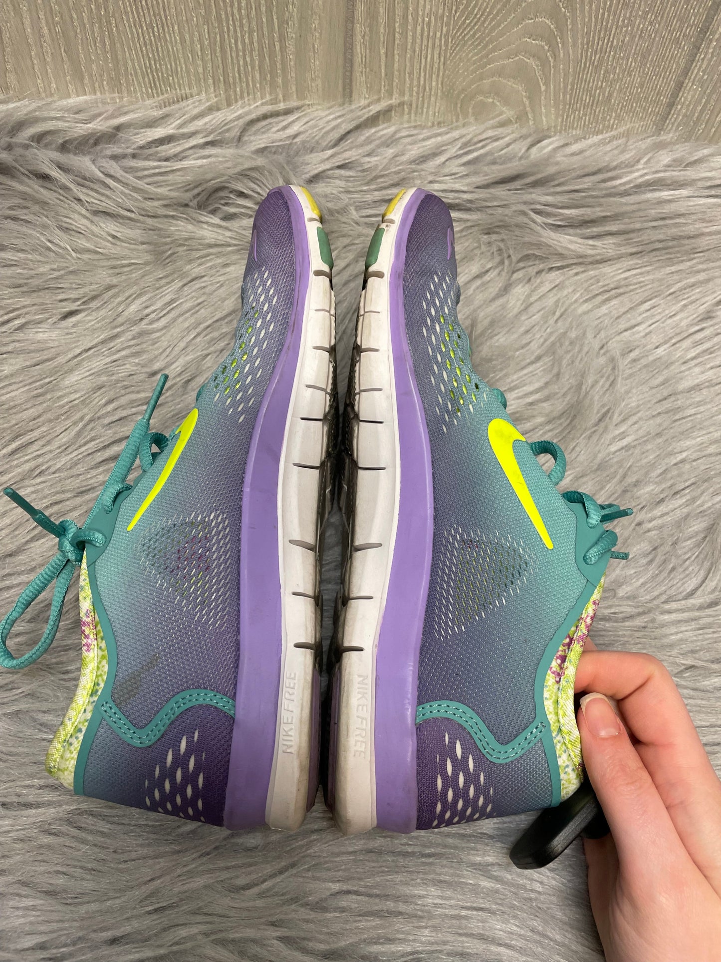 Shoes Athletic By Nike In Green & Purple, Size: 8