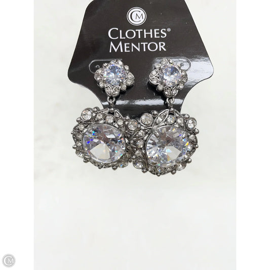 Earrings Dangle/drop By Clothes Mentor