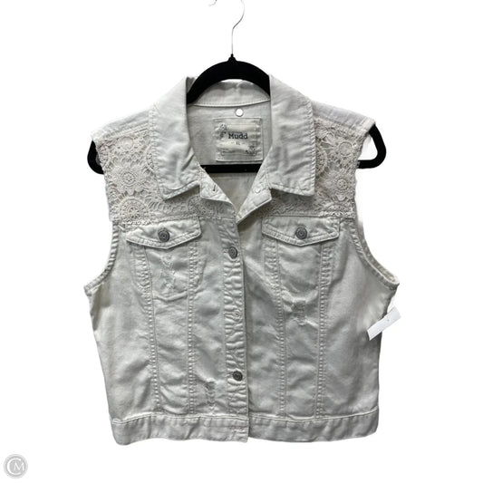 Vest Other By Mudd In Cream, Size: Xl