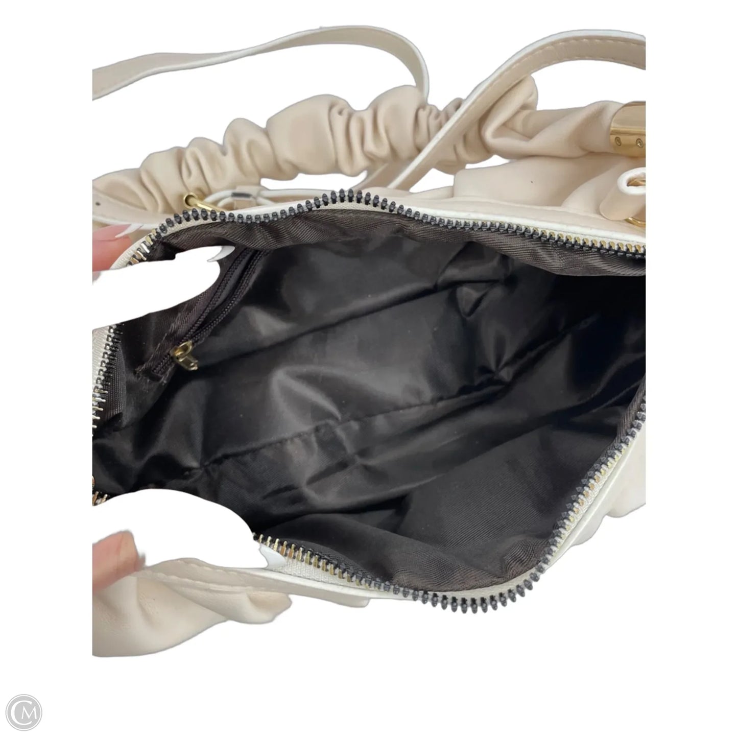 Handbag By Clothes Mentor, Size: Small