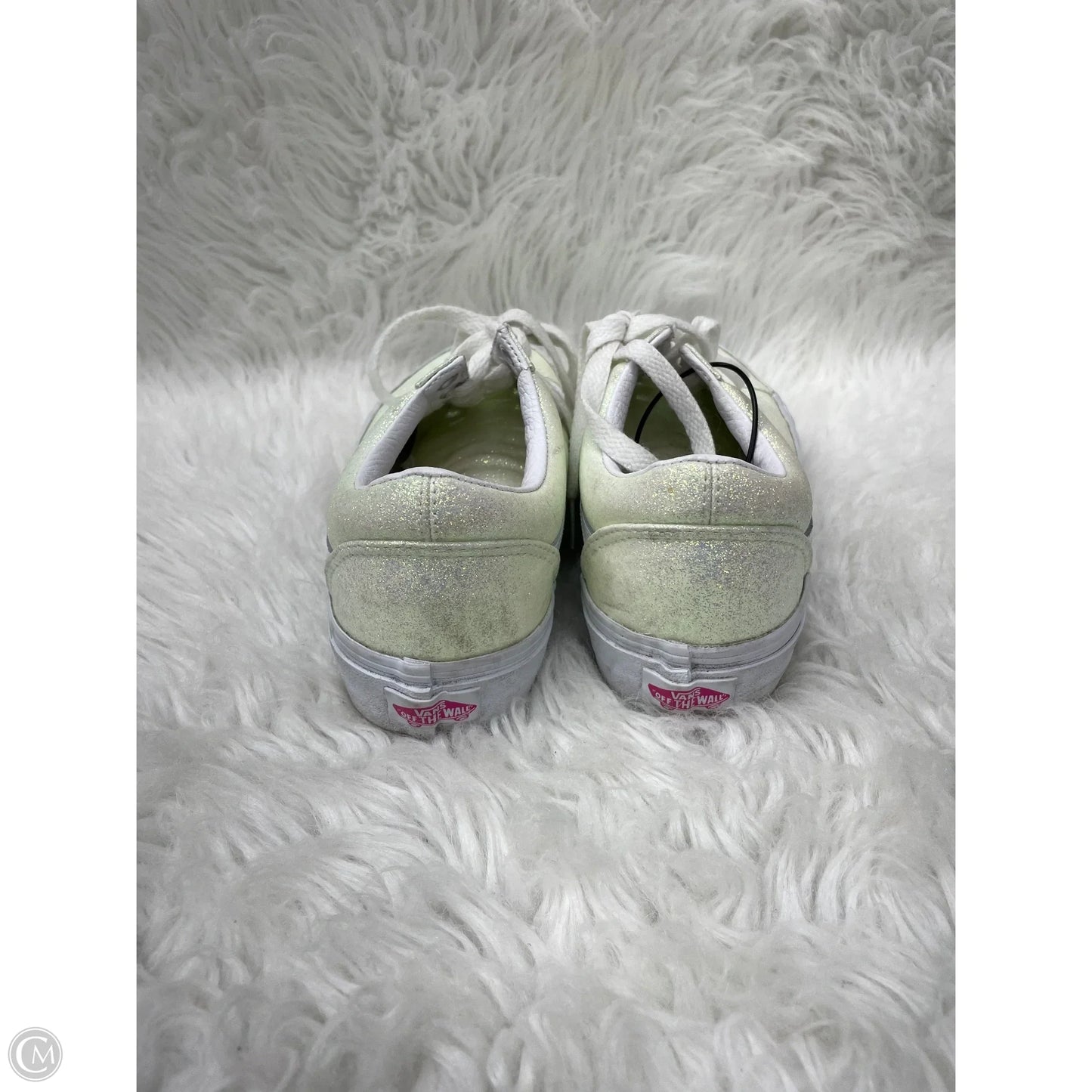 Shoes Sneakers By Vans In Green & White, Size: 8