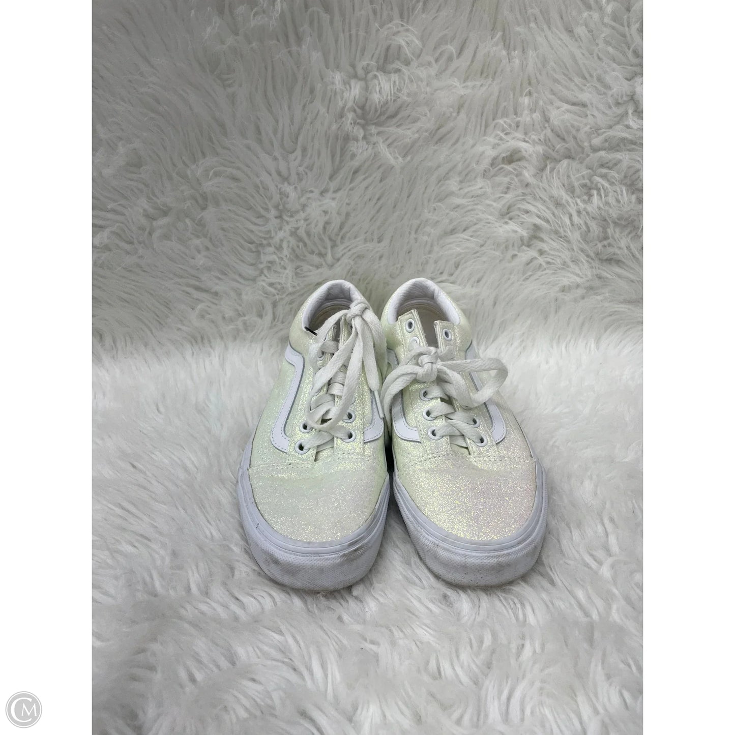 Shoes Sneakers By Vans In Green & White, Size: 8