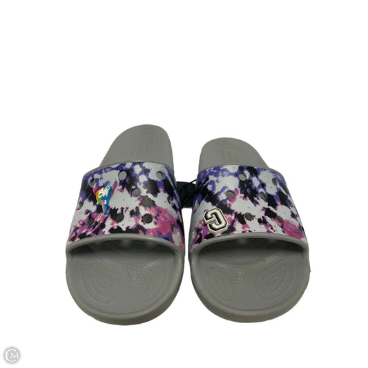 Shoes Flats By Crocs In Green & Purple, Size: 10