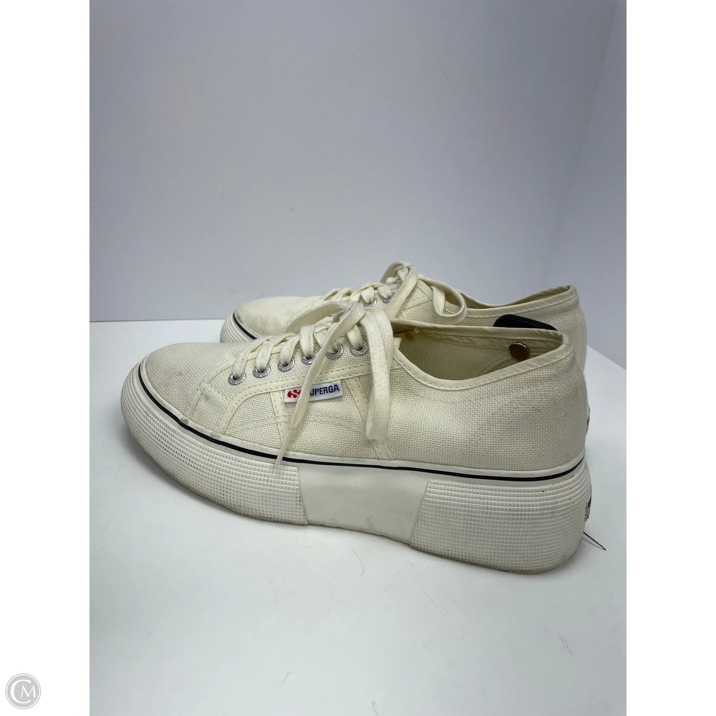 Shoes Sneakers By Superga In Cream, Size: 8