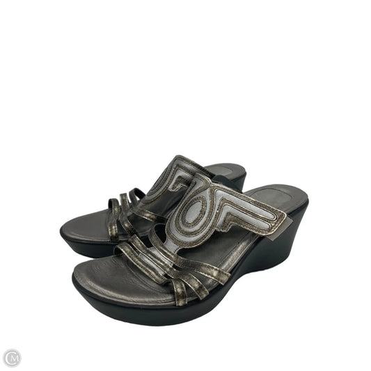Sandals Heels Wedge By Naot In Silver, Size: 7.5