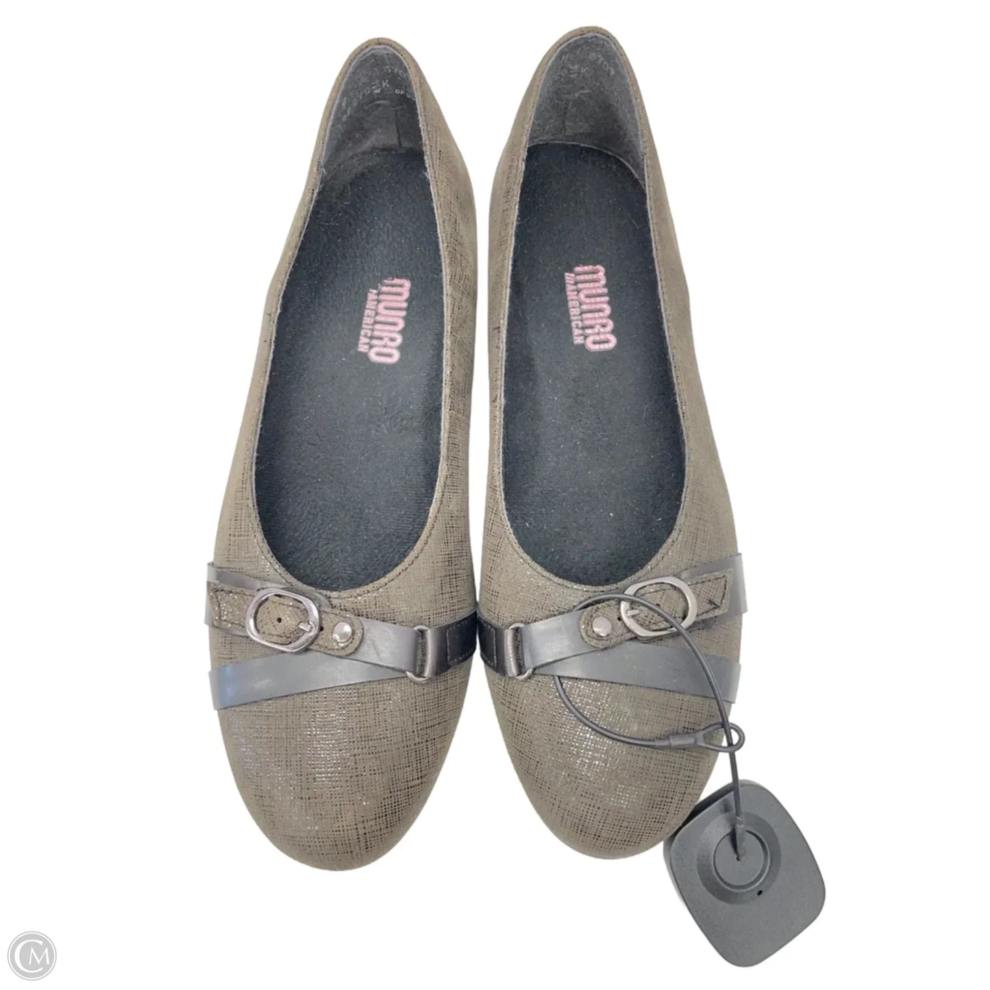 Shoes Flats By Munro In Green, Size: 9