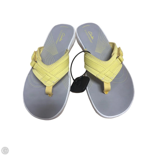 Sandals Flats By Clarks In Grey & Yellow, Size: 8