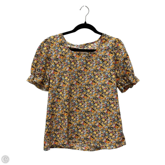 Top Short Sleeve By Clothes Mentor In Floral Print, Size: M