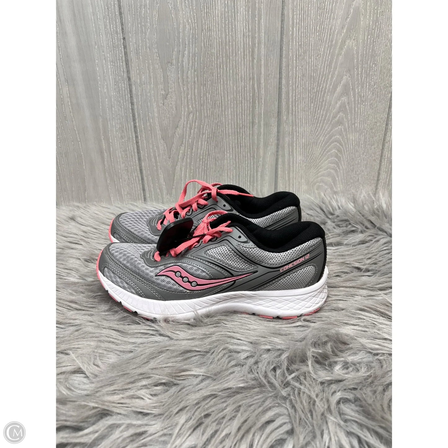 Shoes Athletic By Saucony In Multi-colored, Size: 8