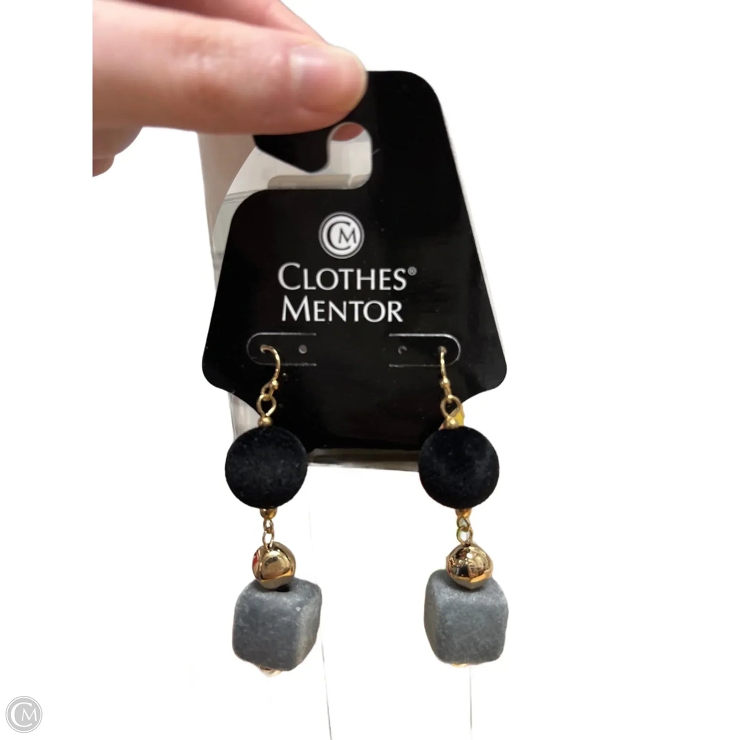 Earrings Dangle/drop By Clothes Mentor