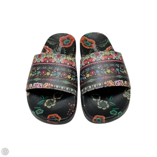 Sandals Flats By Johnny Was In Black, Size: 6