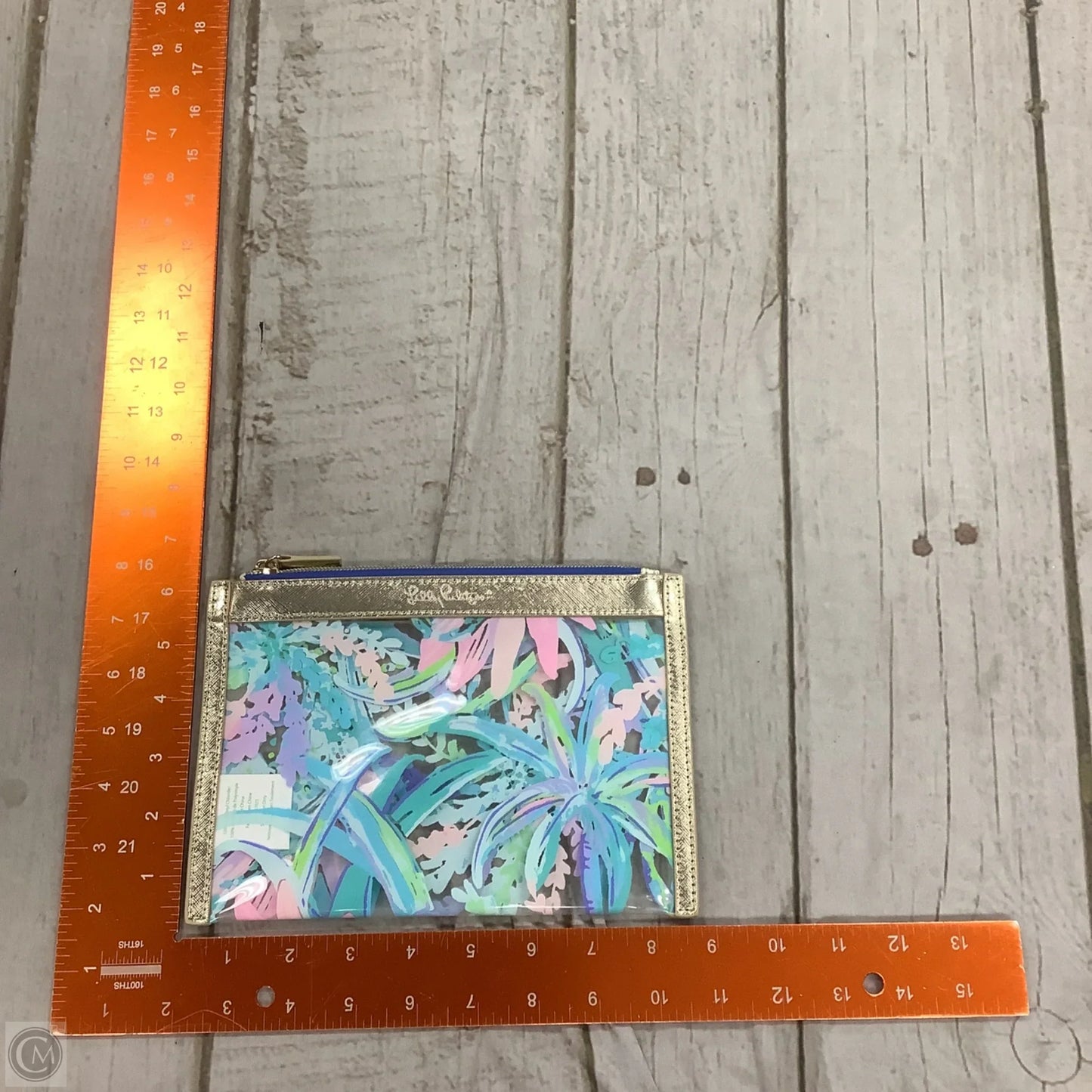 Clutch Designer By Lilly Pulitzer, Size: Medium