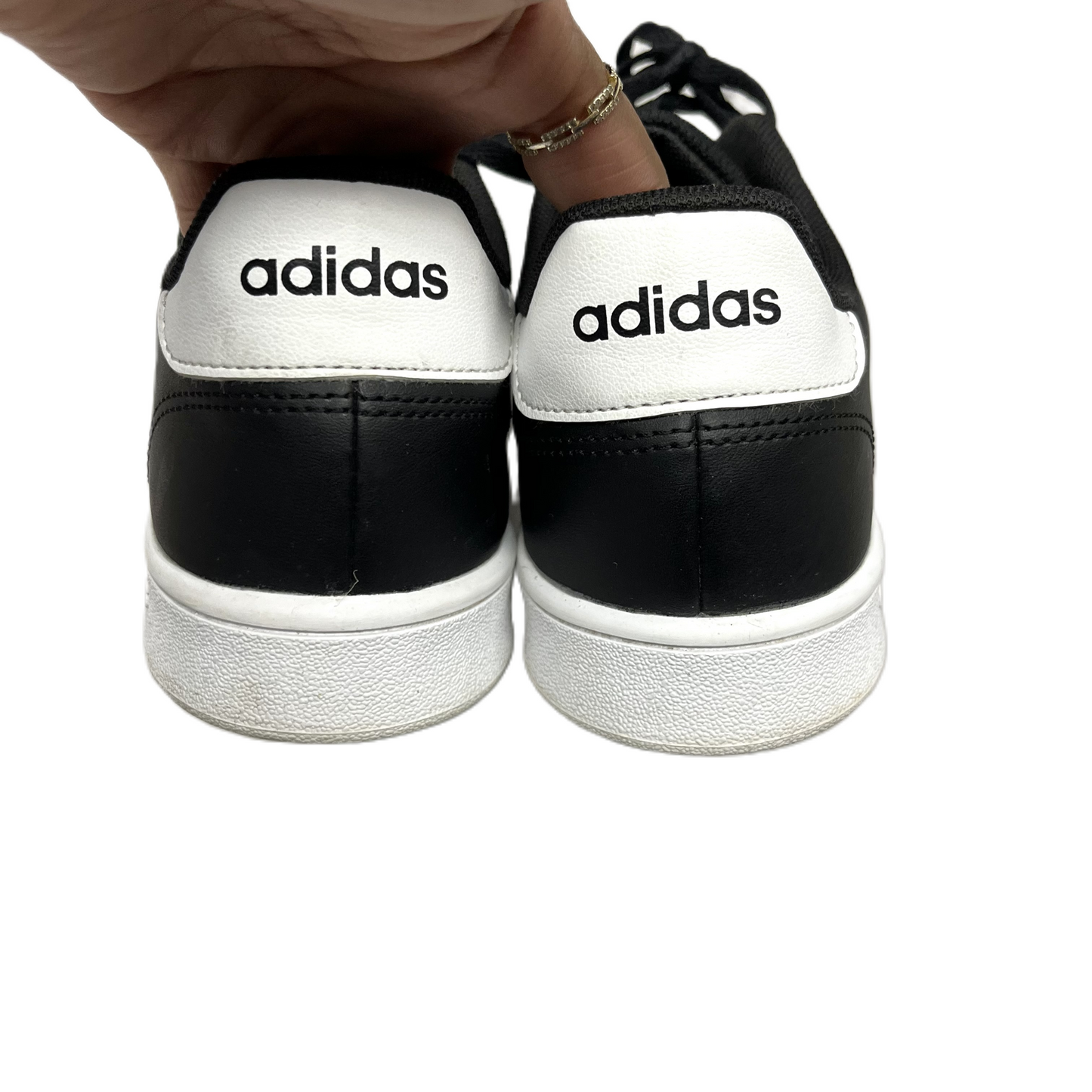 Shoes Sneakers By Adidas In Black & White, Size: 7