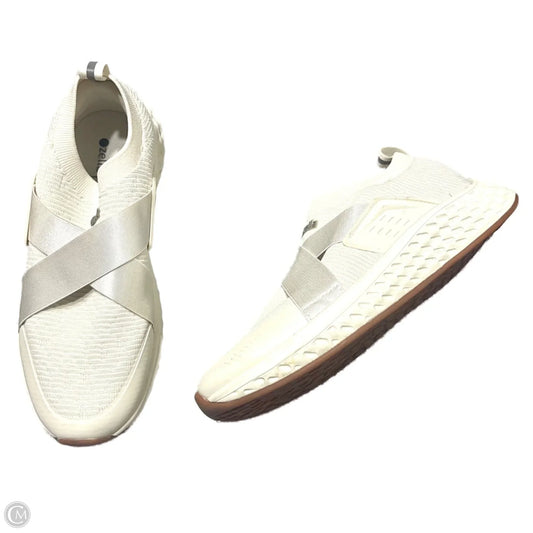 Shoes Athletic By Zella In Cream, Size: 7