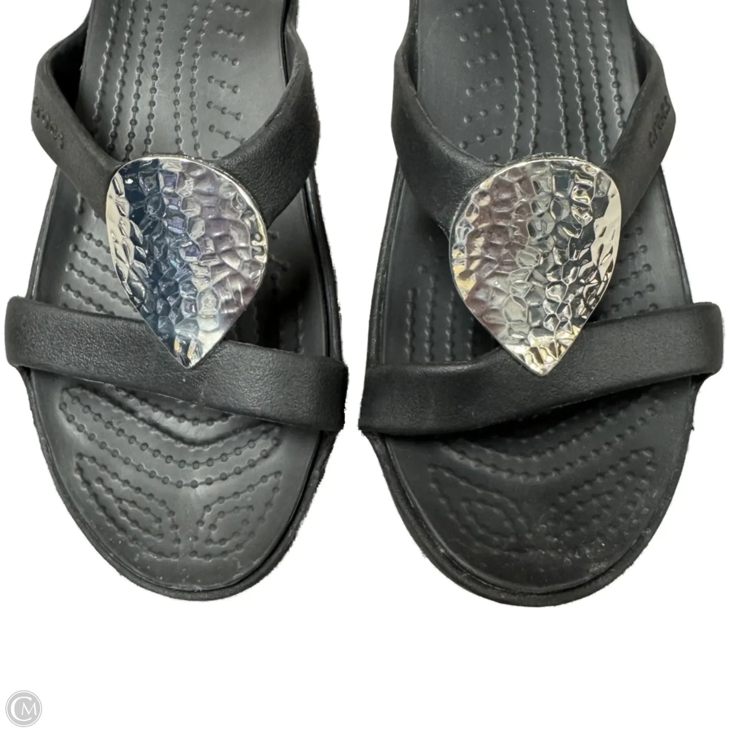 Sandals Flats By Crocs In Black, Size: 8