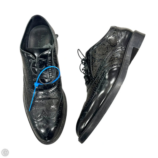 Shoes Luxury Designer By Burberry In Black, Size: 10.5