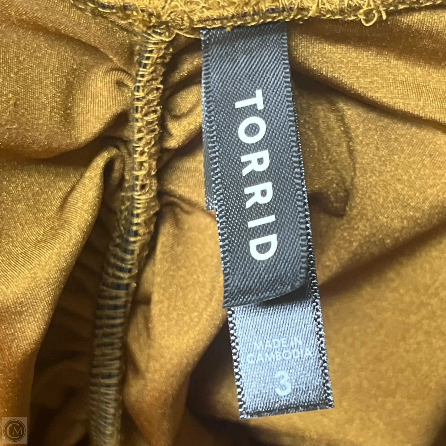 Athletic Shorts By Torrid In Gold, Size: 22