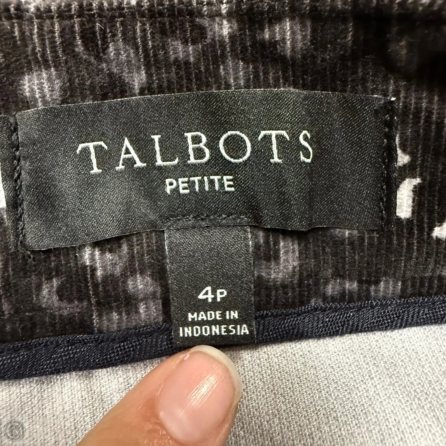 Skirt Midi By Talbots In Grey, Size: 4