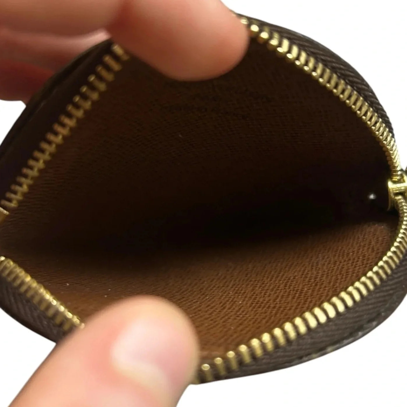 Coin Purse Luxury Designer By Louis Vuitton, Size: Small