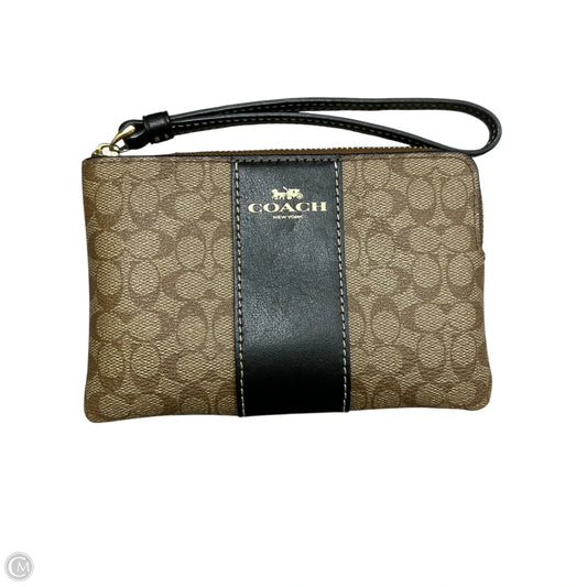 Wristlet Designer By Coach, Size: Medium