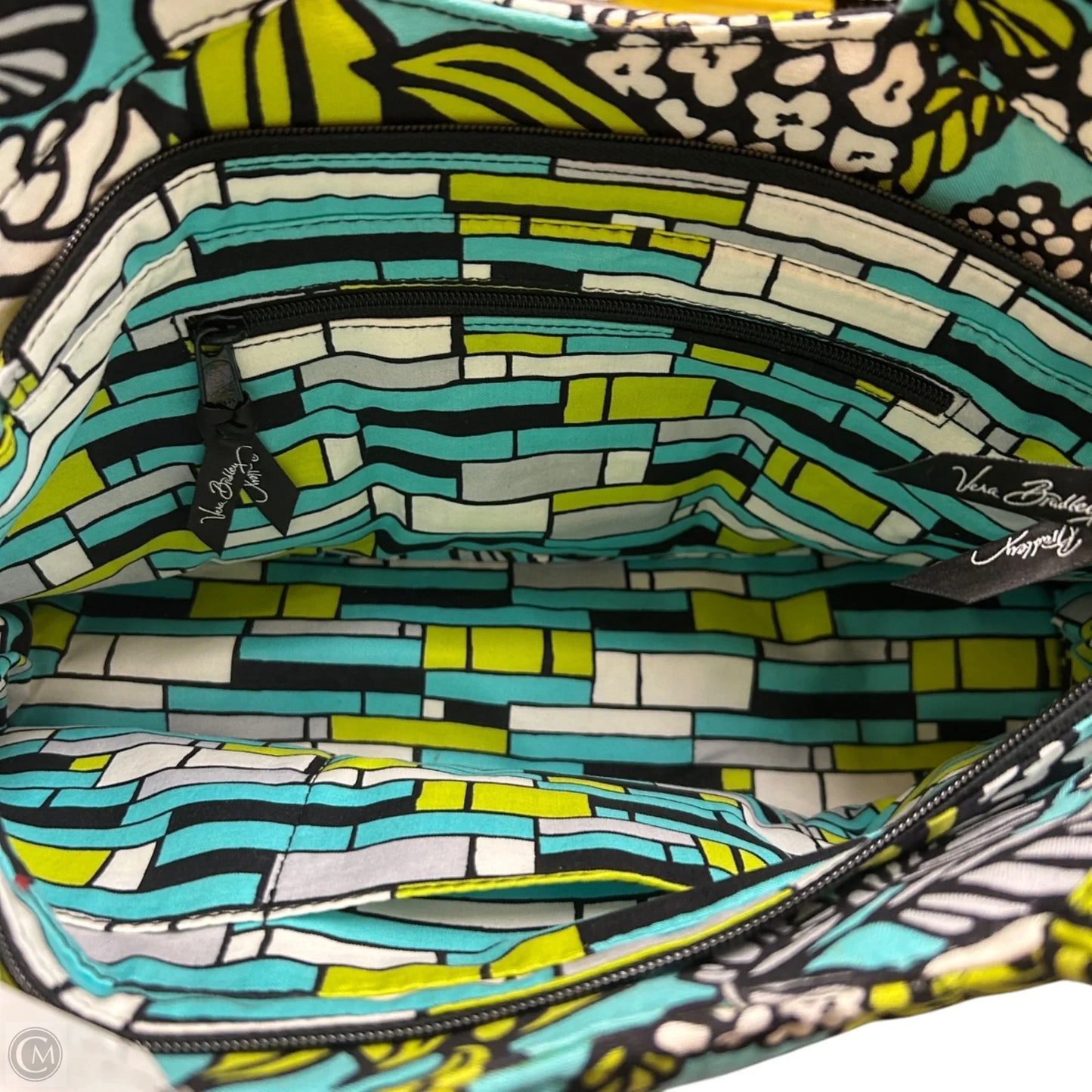 Handbag By Vera Bradley, Size: Medium