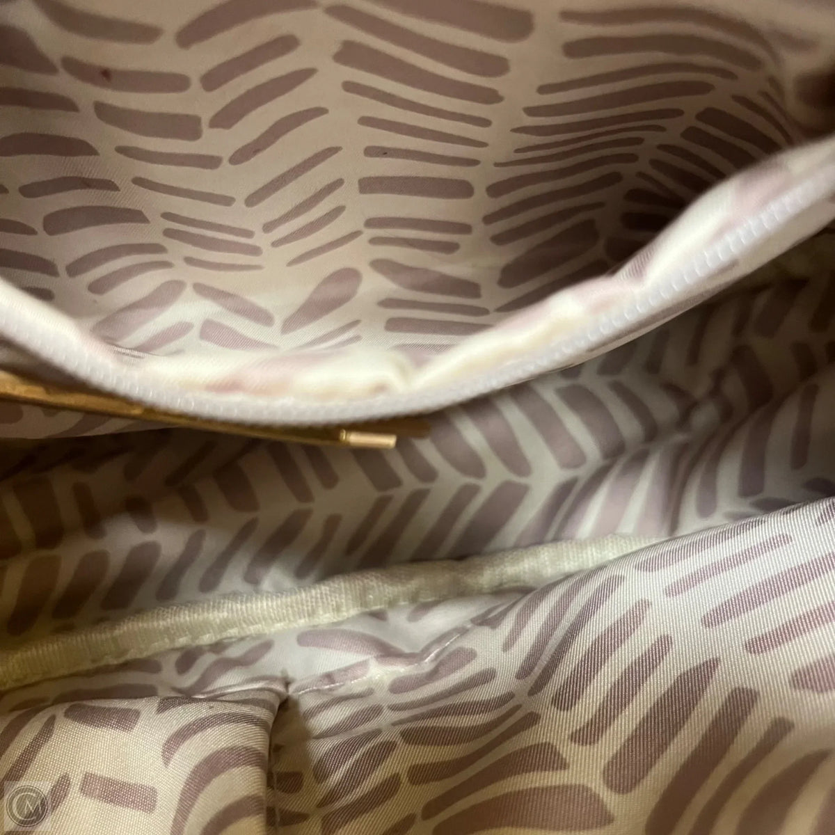 Handbag By Madison West, Size: Medium