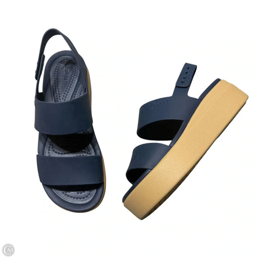 Sandals Heels Wedge By Crocs In Navy, Size: 6