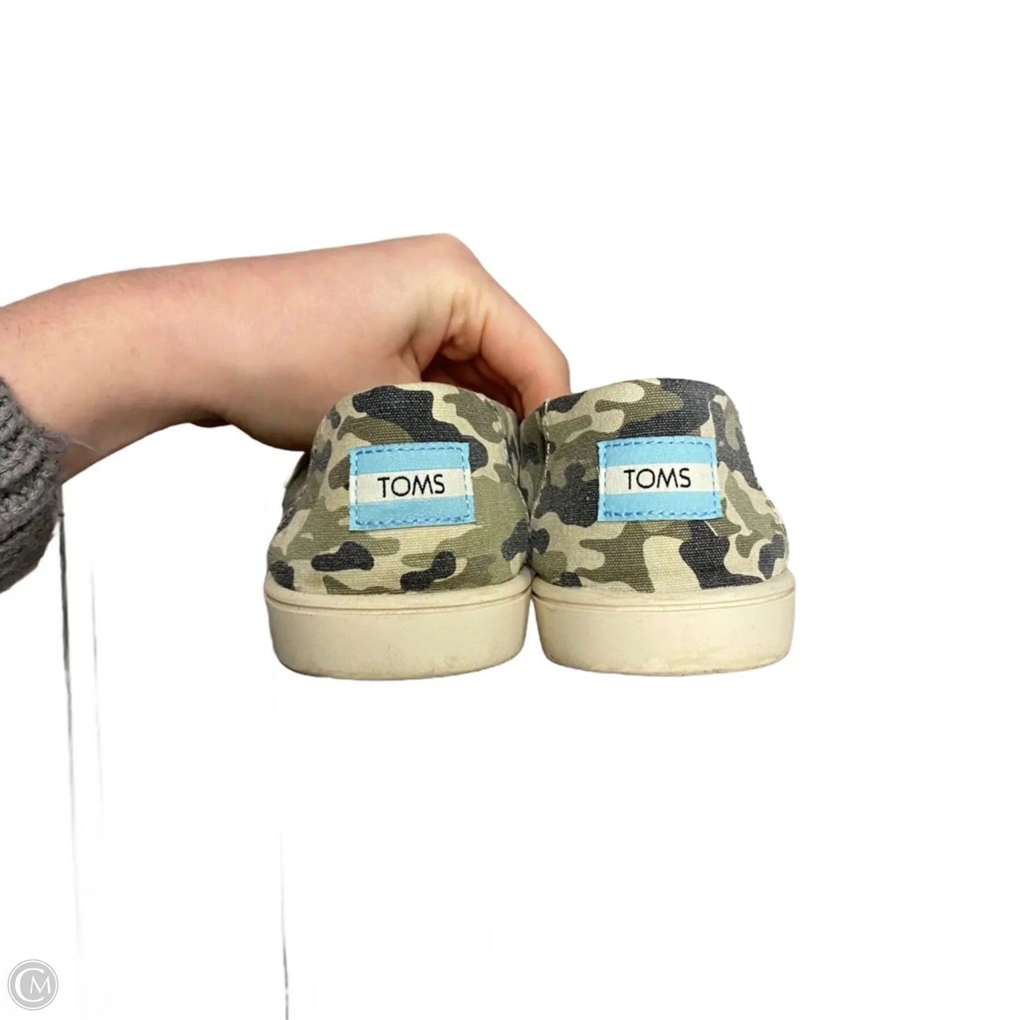 Shoes Sneakers By Toms In Camouflage Print, Size: 7.5