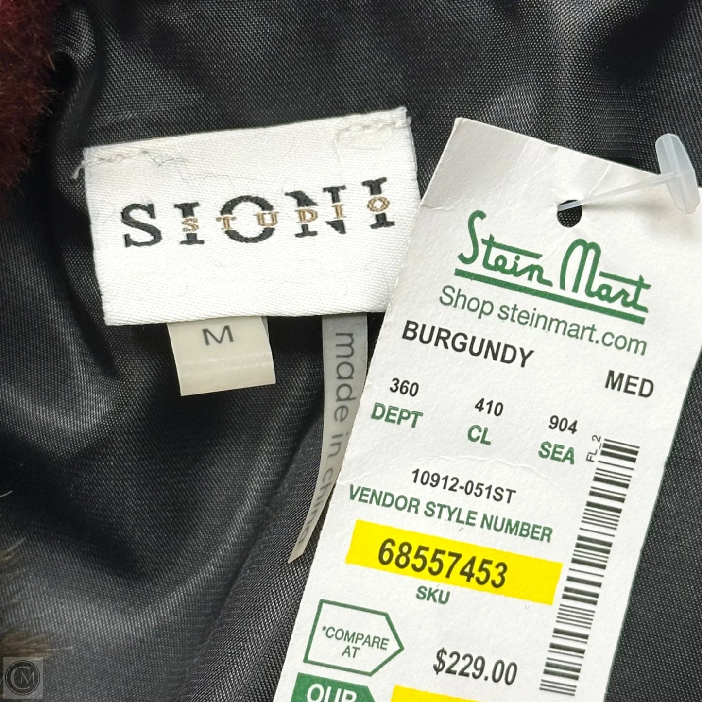 Coat Faux Fur & Sherpa By Sioni In Black & Red, Size: M