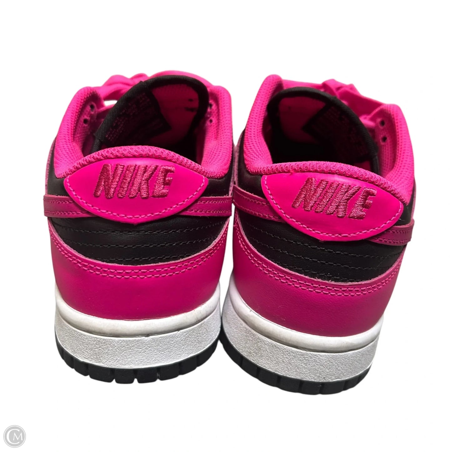 Shoes Sneakers By Nike In Black & Pink, Size: 9
