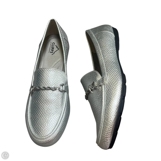 Shoes Flats By Cliffs By White Mountain In Silver, Size: 9.5