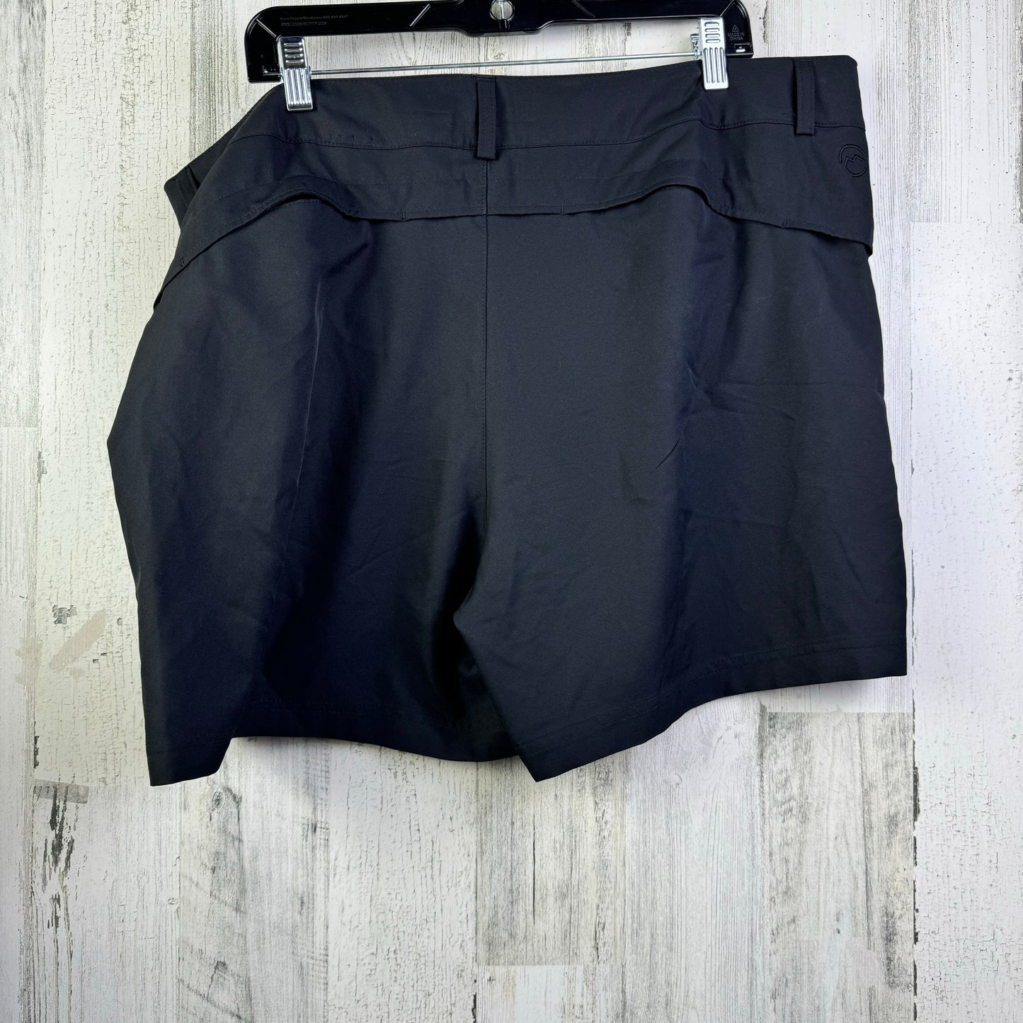 Black Athletic Shorts Magellan, Size 1x