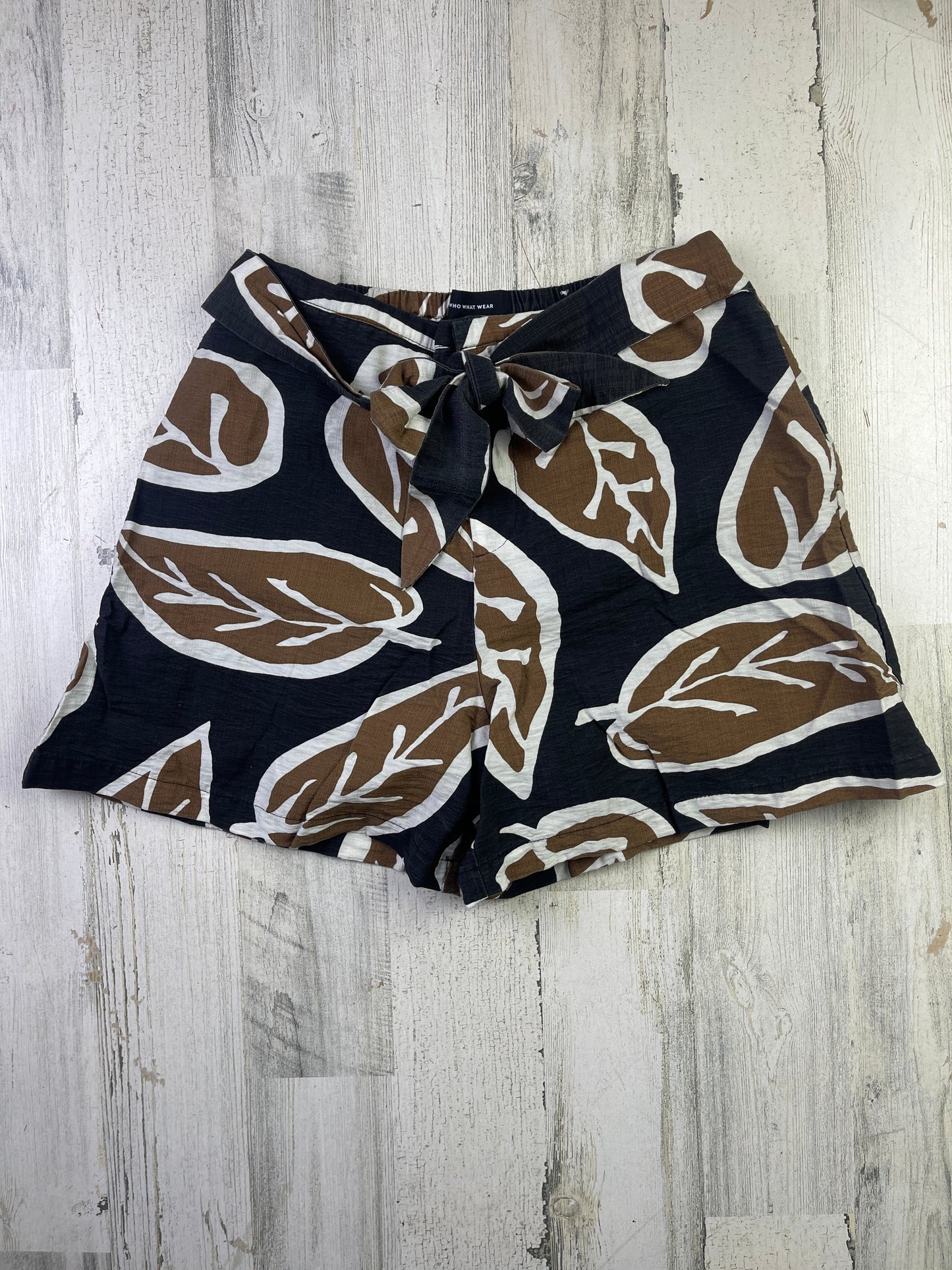 Black & Brown Shorts Who What Wear, Size 6