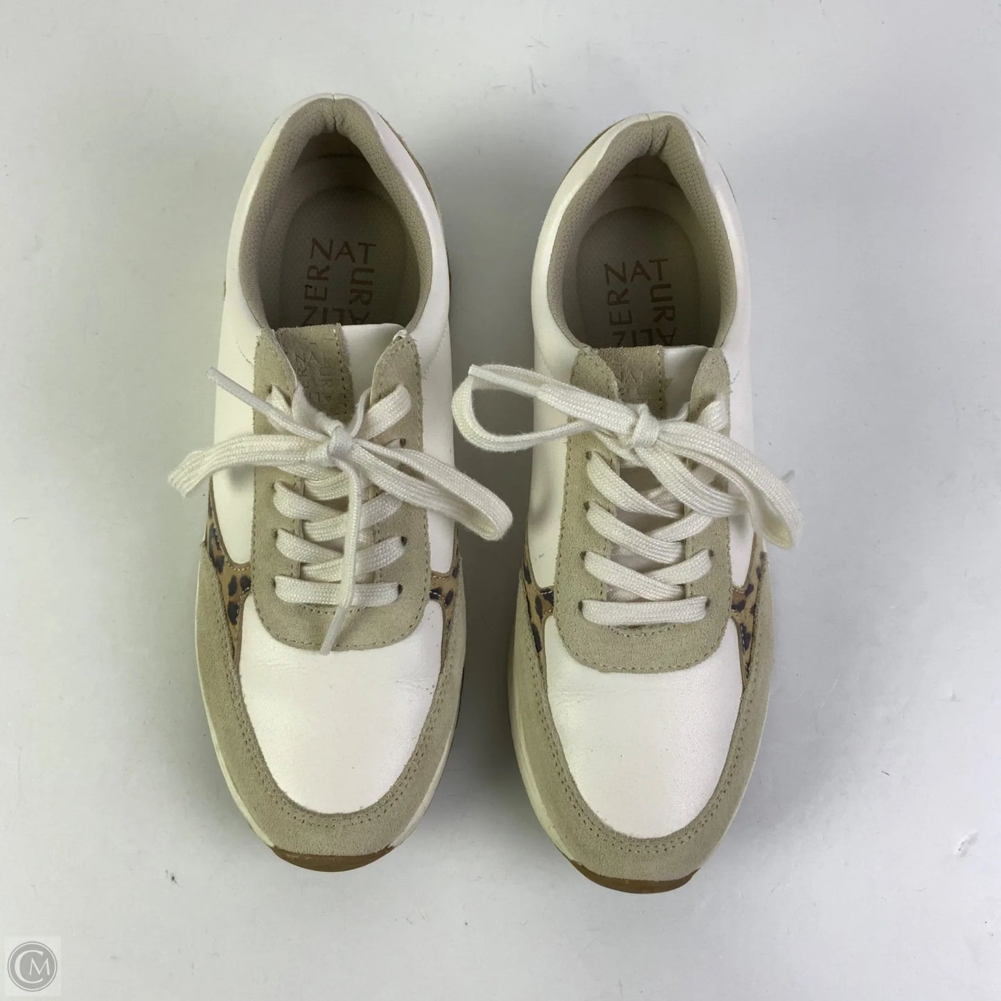 Shoes Sneakers By Naturalizer In Cream, Size: 6