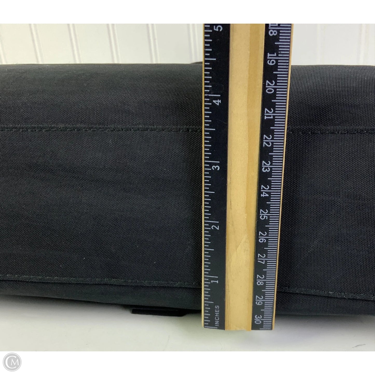 Crossbody By Baggallini, Size: Medium