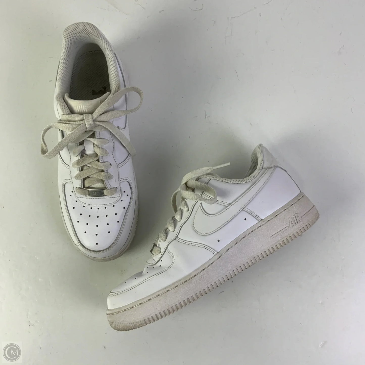 Shoes Athletic By Nike In White, Size: 7