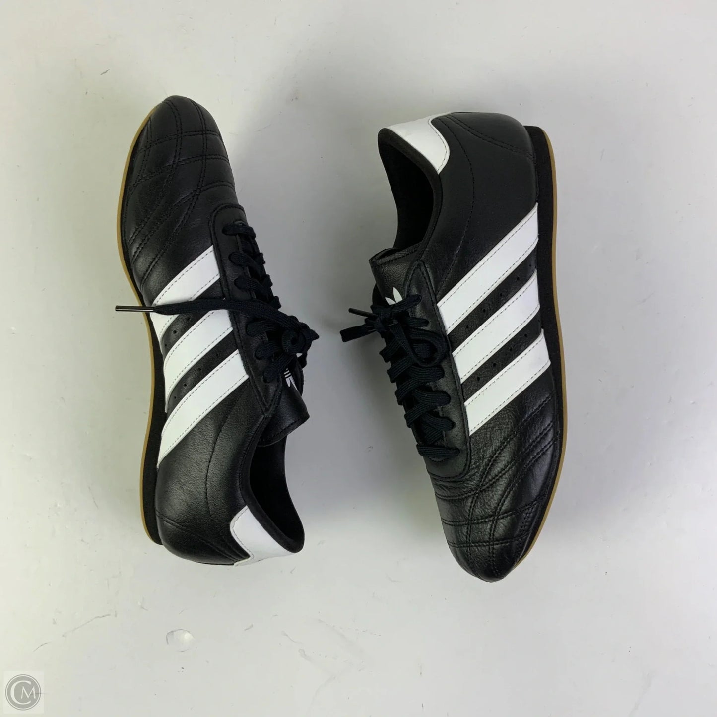 Shoes Sneakers By Adidas In Black & White, Size: 9.5