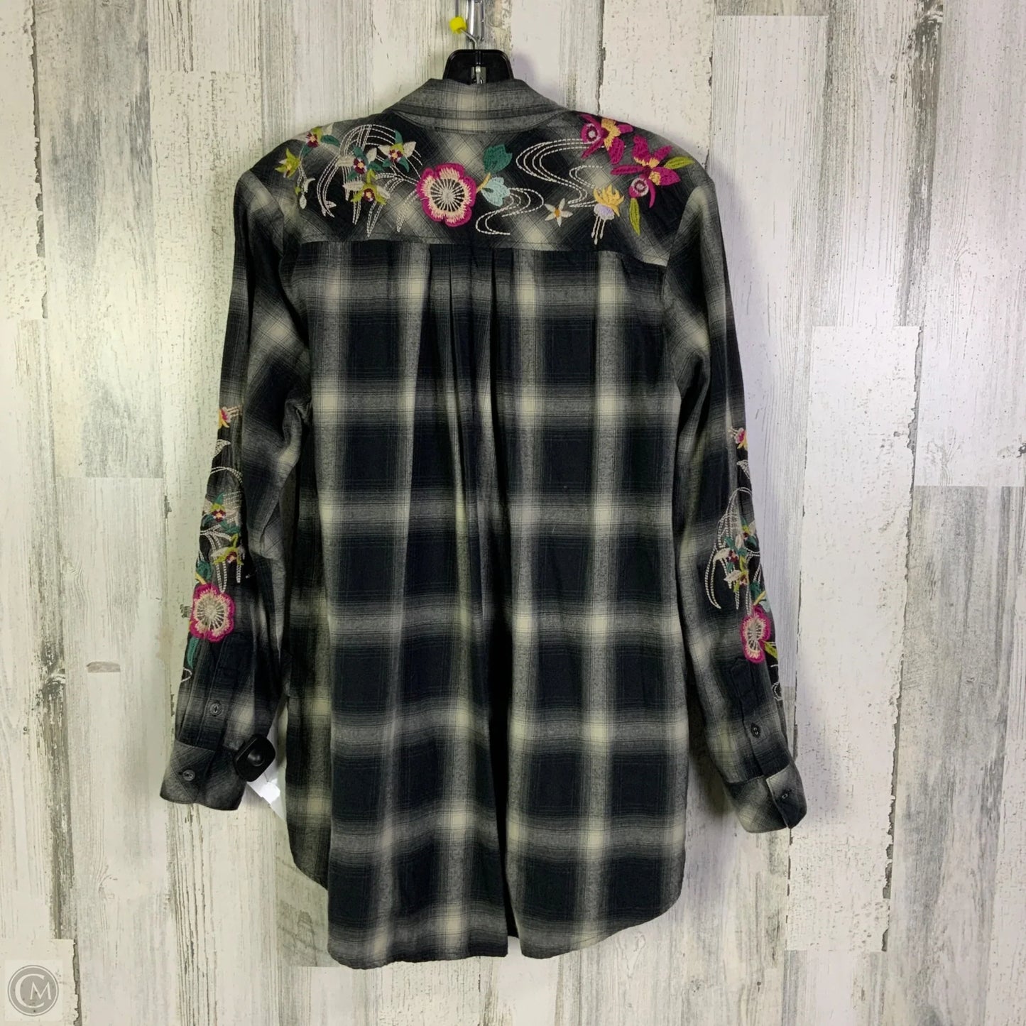 Top Long Sleeve By Johnny Was In Black, Size: M