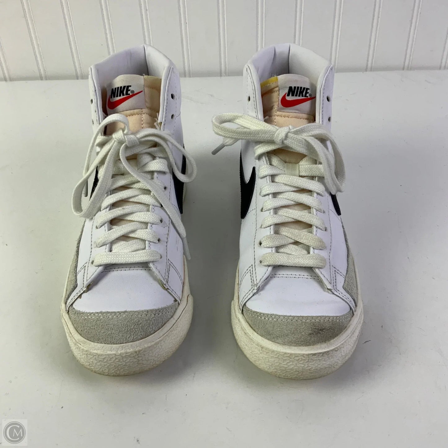 Shoes Sneakers By Nike In White, Size: 7