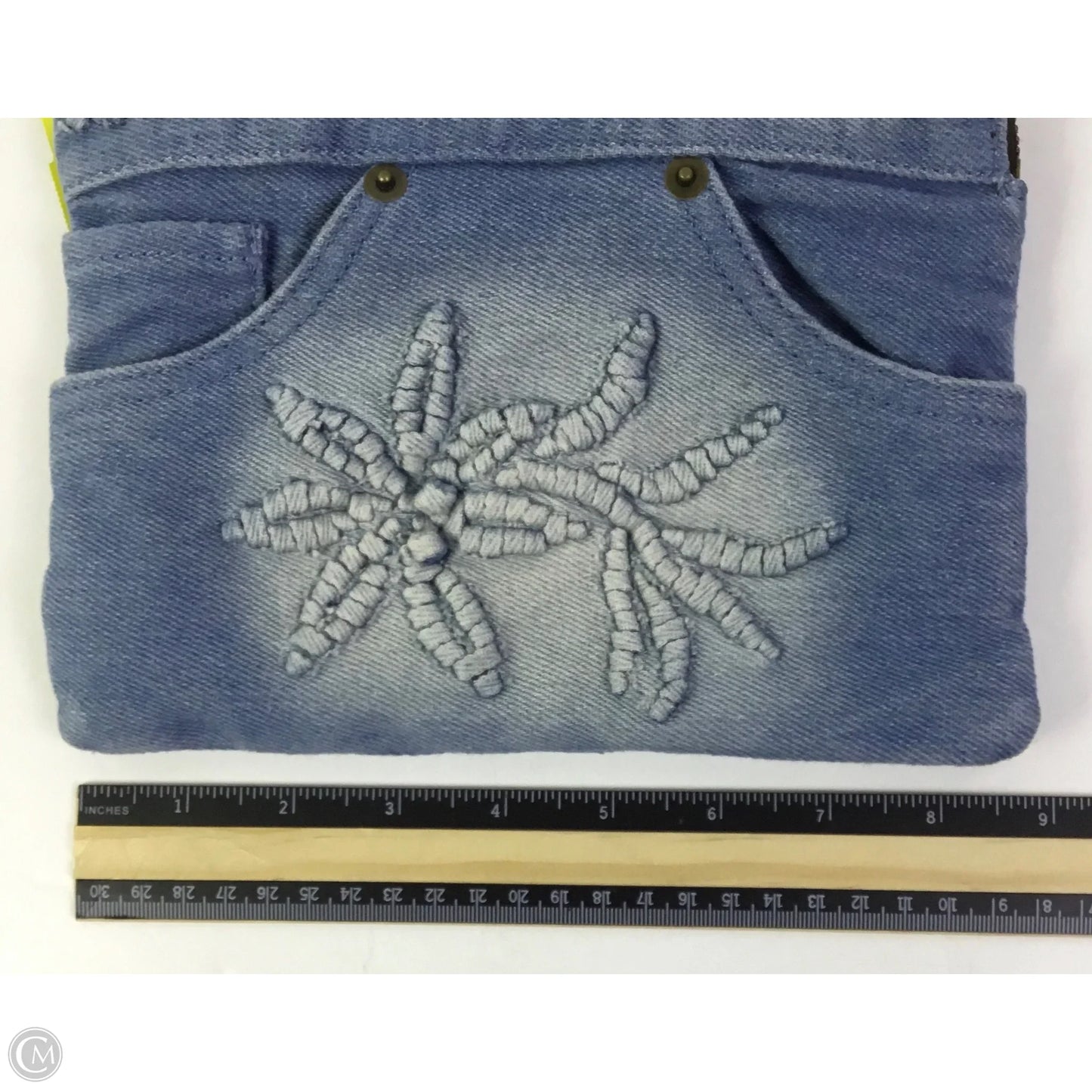 Wristlet Designer By Patricia Nash, Size: Medium