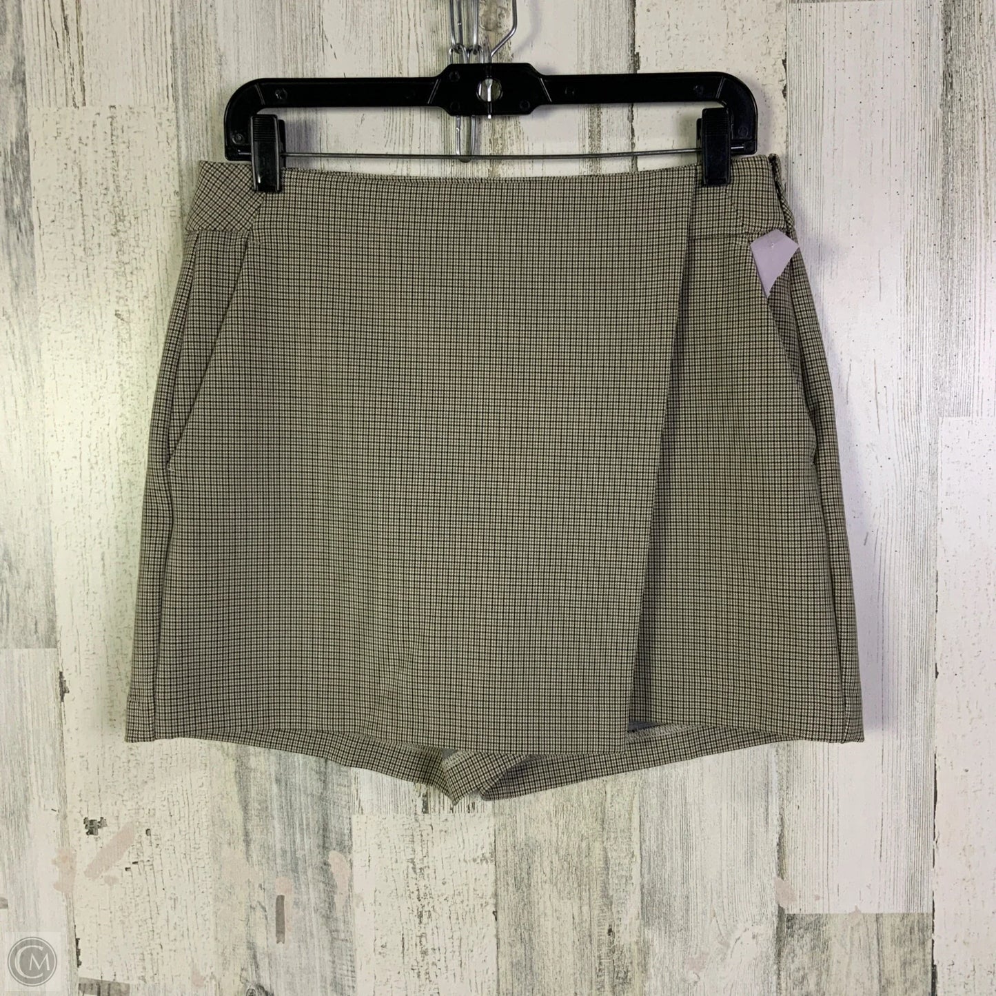Shorts By House Of Harlow In Brown, Size: 4