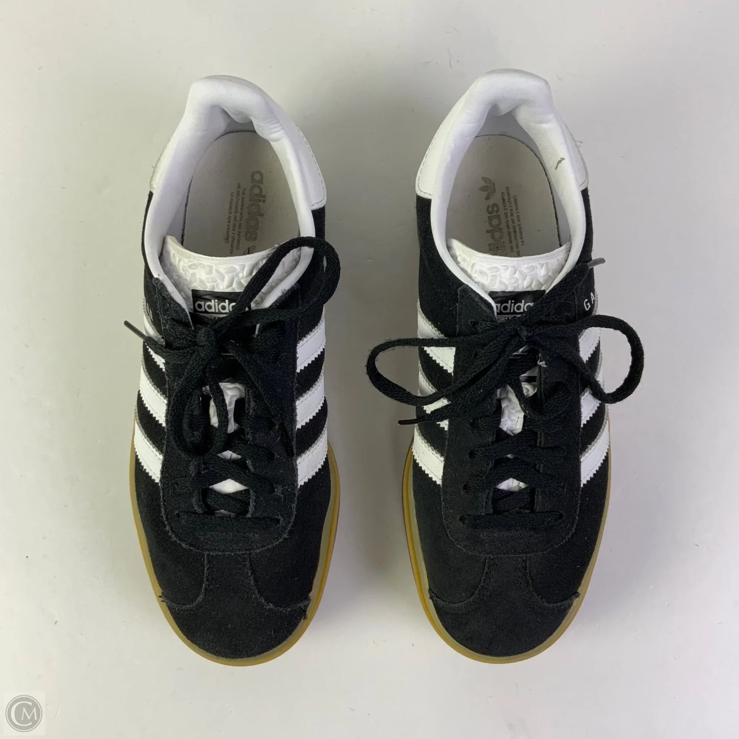Shoes Sneakers By Adidas In Black & White, Size: 7