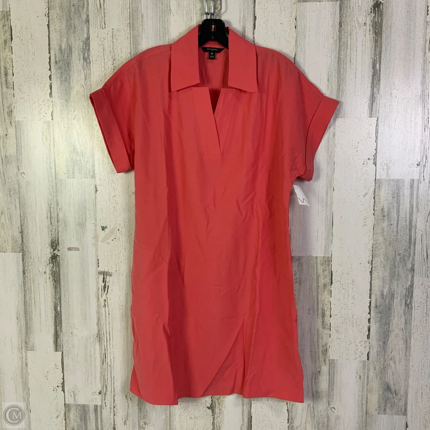 Dress Casual Short By Banana Republic In Coral, Size: M