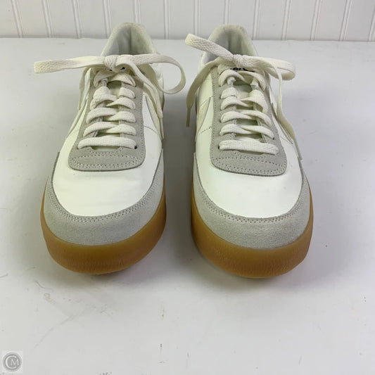 Shoes Sneakers By Nike In White, Size: 11